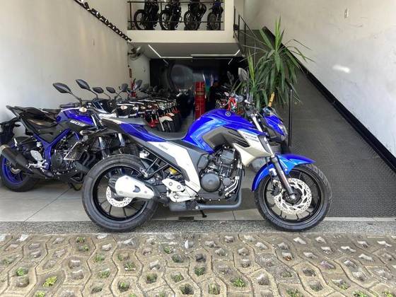 YAMAHA FZ25 FAZER ABS 